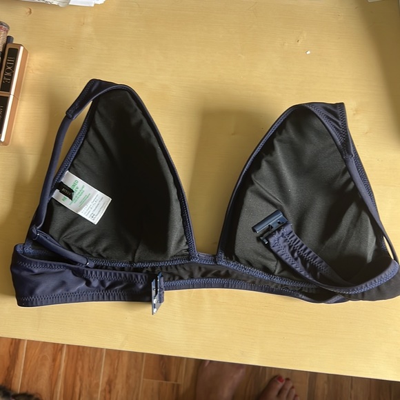 JCrew Plunge Bikini Top - Picture 6 of 6
